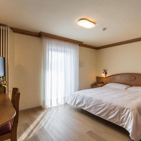 Hotel Colfosco San Martino Di Castrozza Dış mekan fotoğraf