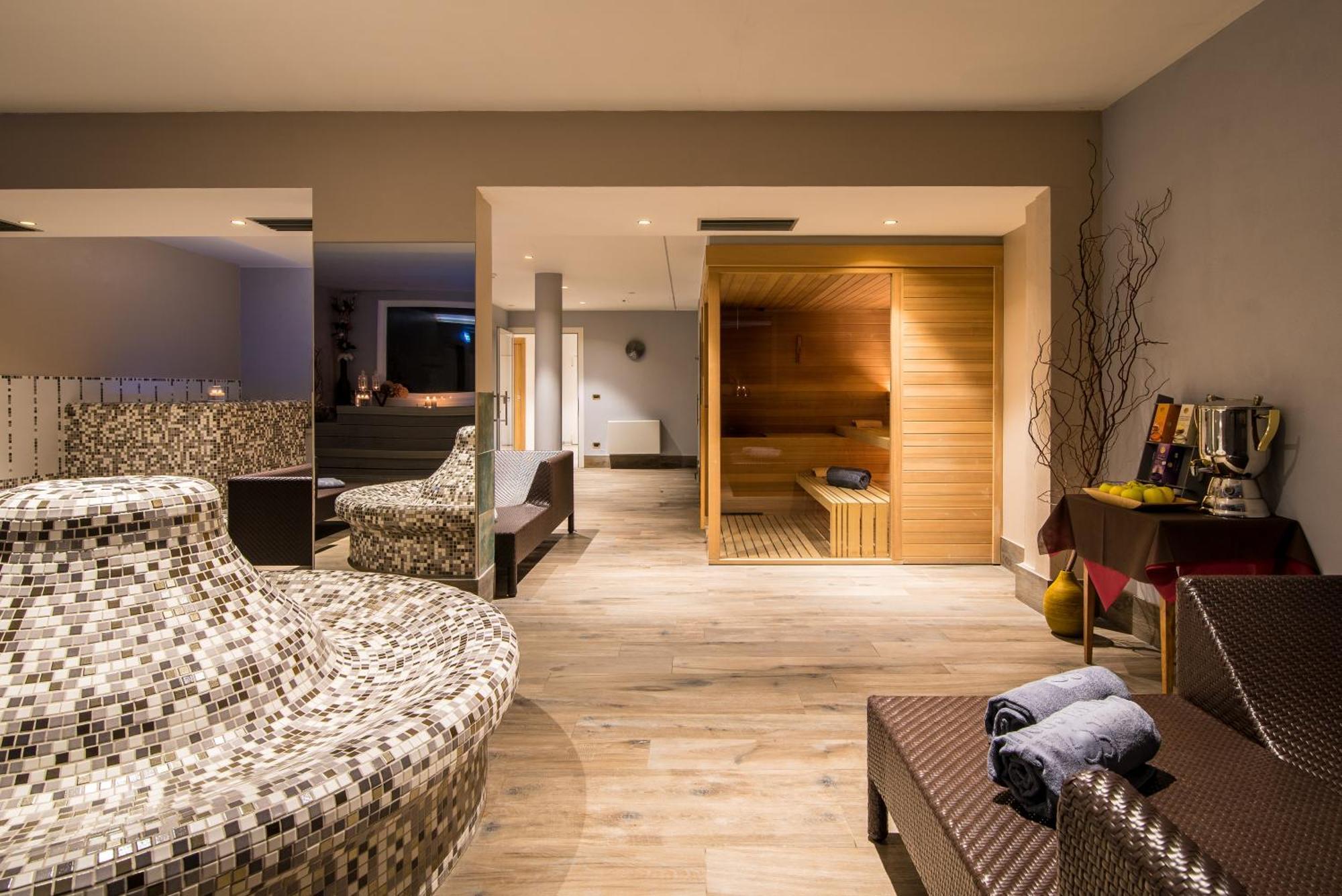 Hotel Colfosco San Martino Di Castrozza Dış mekan fotoğraf